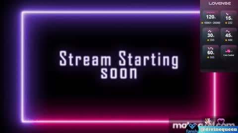 Snapshot of divinequeen chatting on 03-09-25, 11:47 online show from 03-09-25, 11:47