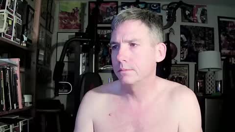 Snapshot of dix_handley_50 chatting on 12-05-24, 03:15 dix_handley_50 online show from 12-05-24, 03:15