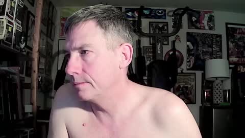 Snapshot of dix_handley_50 chatting on 12-07-24, 01:07 dix_handley_50 online show from 12-07-24, 01:07