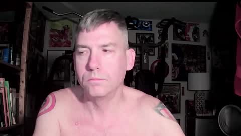 Snapshot of dix_handley_50 chatting on 10-06-25, 11:18 dix_handley_50 online show from 10-06-25, 11:18