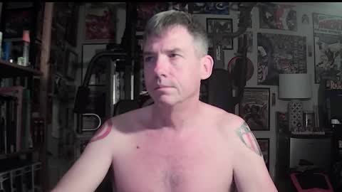 Snapshot of dix_handley_50 chatting on 03-25-26, 12:11 dix_handley_50 online show from 03-25-26, 12:11