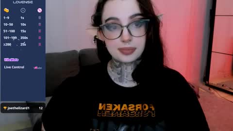 dixipixi_ online show from 03-06-25, 06:52