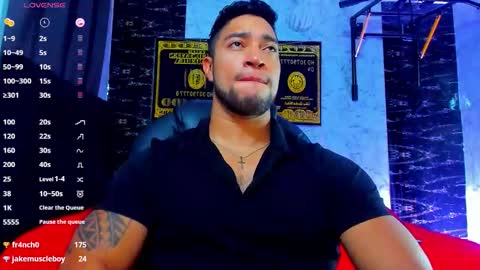 Snapshot of dixon_ray_ chatting on 01-10-26, 02:35 Dixon online show from 01-10-26, 02:35