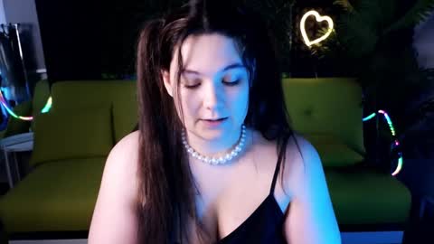 Snapshot of djennapalme chatting on 12-29-24, 04:59 Jenia online show from 12-29-24, 04:59