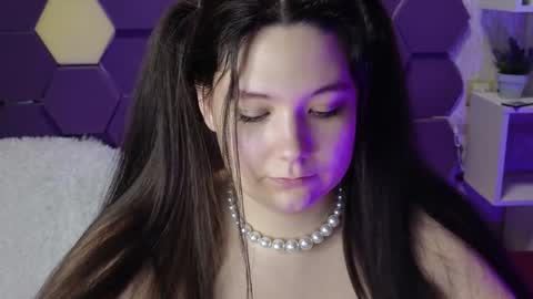 Snapshot of djennapalme chatting on 12-29-24, 10:01 Jenia online show from 12-29-24, 10:01
