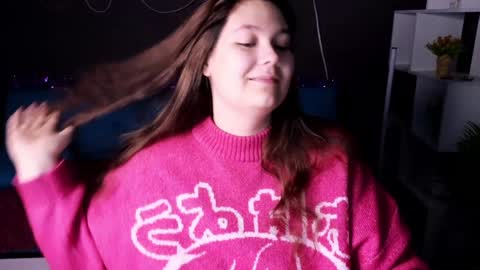 Snapshot of djennapalme chatting on 01-04-25, 01:10 Jenia online show from 01-04-25, 01:10
