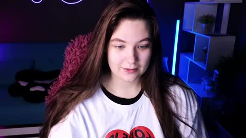 Snapshot of djennapalme chatting on 01-15-25, 01:23 Jenia online show from 01-15-25, 01:23