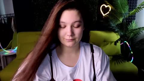 Snapshot of djennapalme chatting on 01-22-25, 08:07 Jenia online show from 01-22-25, 08:07