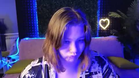 Snapshot of djennapalme chatting on 10-06-25, 01:25 Jenia online show from 10-06-25, 01:25