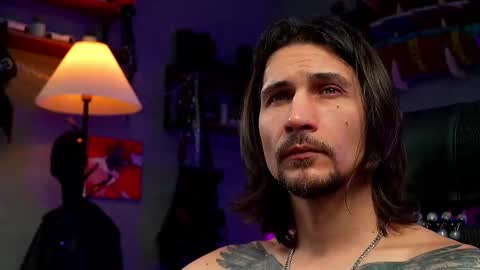 Snapshot of dl_raven chatting on 02-09-25, 06:33 Silverhand online show from 02-09-25, 06:33