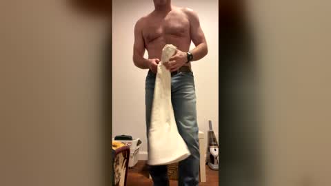 Snapshot of dm9313 chatting on 04-10-26, 10:31 dm9313 online show from 04-10-26, 10:31