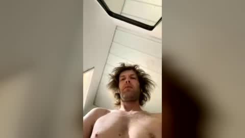dmaxboi18 online show from 08-04-26, 06:38