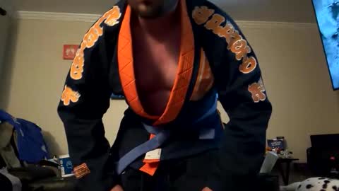 Snapshot of dmoneyyy1124 chatting on 05-09-26, 11:04 dmoneyyy1124 online show from 05-09-26, 11:04
