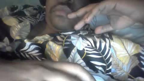 Snapshot of dockomodo77 chatting on 10-18-25, 05:10 Alex online show from 10-18-25, 05:10