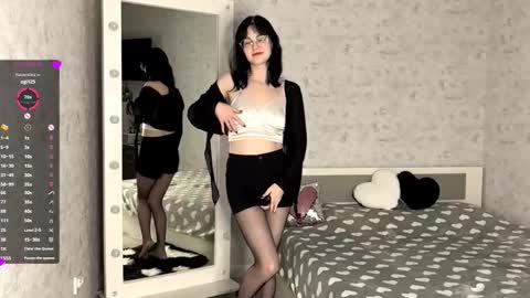 Snapshot of dodiebabikian chatting on 10-10-25, 09:14 Annie PVT IS OPEN online show from 10-10-25, 09:14