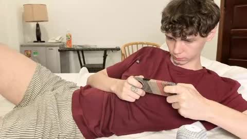 Alex online show from 05-24-26, 01:32