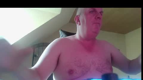Snapshot of doggy2629 chatting on 07-07-26, 07:34 doggy2629 online show from 07-07-26, 07:34