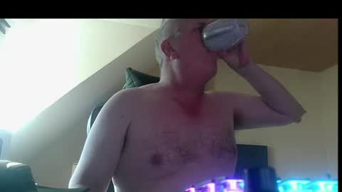 Snapshot of doggy2629 chatting on 07-17-26, 07:37 doggy2629 online show from 07-17-26, 07:37