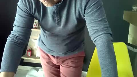 Alex online show from 12-16-24, 11:01