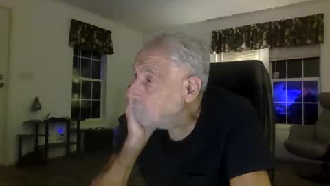 Snapshot of dogluc7 chatting on 12-07-24, 02:31 dogluc7 online show from 12-07-24, 02:31