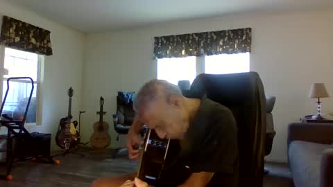 Snapshot of dogluc7 chatting on 03-01-25, 02:55 dogluc7 online show from 03-01-25, 02:55