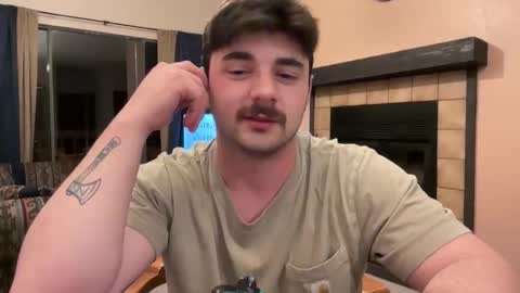 Snapshot of dohmerboyz chatting on 03-11-26, 03:34 GIJO online show from 03-11-26, 03:34