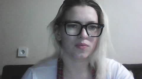 Snapshot of dolce_tempt chatting on 01-12-26, 08:14 dolce_tempt online show from 01-12-26, 08:14