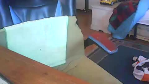 Snapshot of dolcedillei chatting on 10-04-25, 12:58 dolcedillei online show from 10-04-25, 12:58