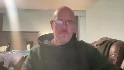 Snapshot of dolins chatting on 03-14-26, 04:51 dolins online show from 03-14-26, 04:51