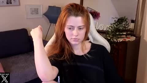 Your doll Lesli online show from 02-25-25, 05:25