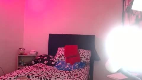 Snapshot of doll_sary chatting on 12-28-24, 07:54 Catherine XXX online show from 12-28-24, 07:54