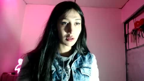 Snapshot of doll_sary chatting on 02-06-25, 03:59 Catherine XXX online show from 02-06-25, 03:59