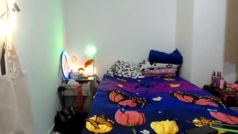 Catherine XXX online show from 06-24-26, 11:15