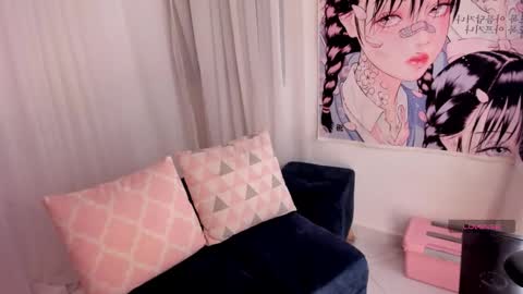 Roxana  independent model can you help me reach 100 hands up uwu online show from 03-17-26, 11:52