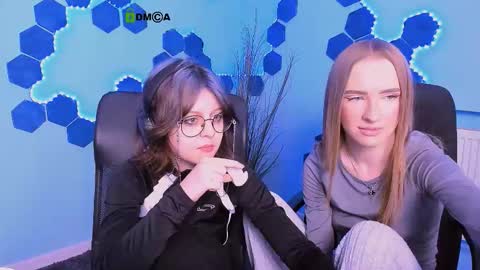 doll_vey online show from 01-11-26, 08:03