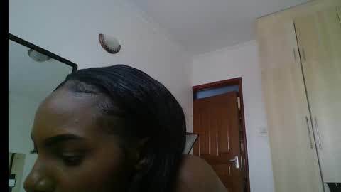 Doll online show from 02-27-25, 11:20