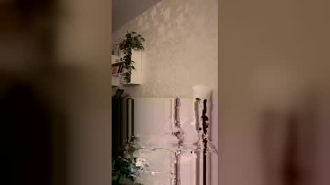 Snapshot of dollinveil chatting on 03-29-26, 09:15 DollInVeil online show from 03-29-26, 09:15