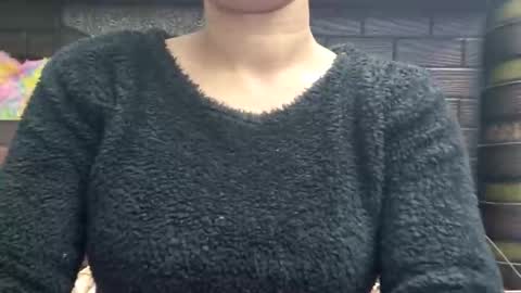 Snapshot of dollmeenu chatting on 11-16-25, 05:07 dollmeenu online show from 11-16-25, 05:07