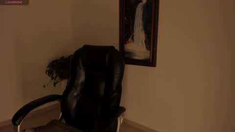 You can call me Pretty  online show from 11-21-25, 02:21