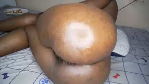 dollqueen_ online show from 09-23-25, 02:36