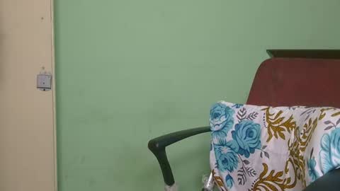 dolly_2 online show from 04-29-26, 04:38