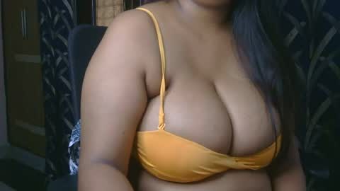 Snapshot of dolly_2 chatting on 07-22-26, 04:15 dolly_2 online show from 07-22-26, 04:15