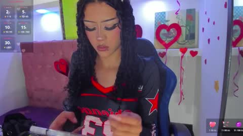 Snapshot of dolly_boob chatting on 03-17-26, 05:22 dolly_boob online show from 03-17-26, 05:22