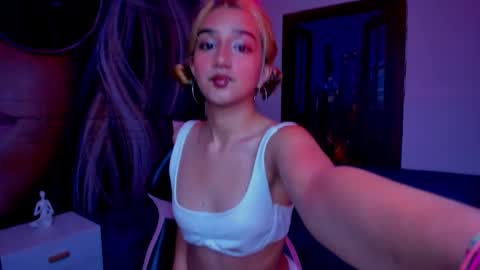 Snapshot of dolly_pocket chatting on 02-25-26, 08:07 Dolly pocket online show from 02-25-26, 08:07