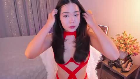 Snapshot of dollyiaa chatting on 07-10-26, 01:47 Dollya online show from 07-10-26, 01:47