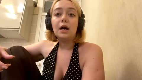 Anna online show from 08-03-26, 02:33