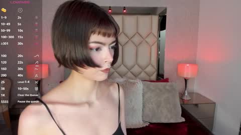 Snapshot of dolyconor chatting on 05-31-26, 08:54 Dolly online show from 05-31-26, 08:54