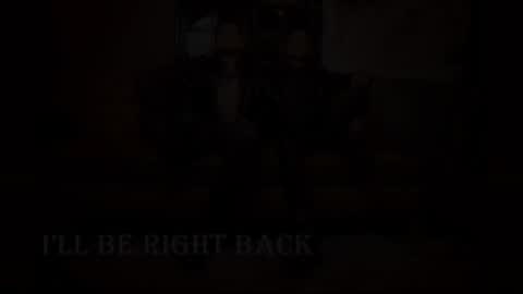 Snapshot of dom2travelers_sm chatting on 03-10-25, 02:26 Diego Castell online show from 03-10-25, 02:26