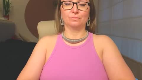 DOM MUMMY online show from 04-26-26, 06:44