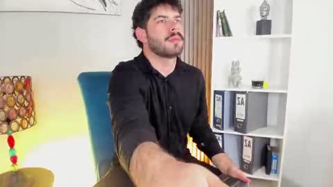 domboy  online show from 06-25-26, 08:02